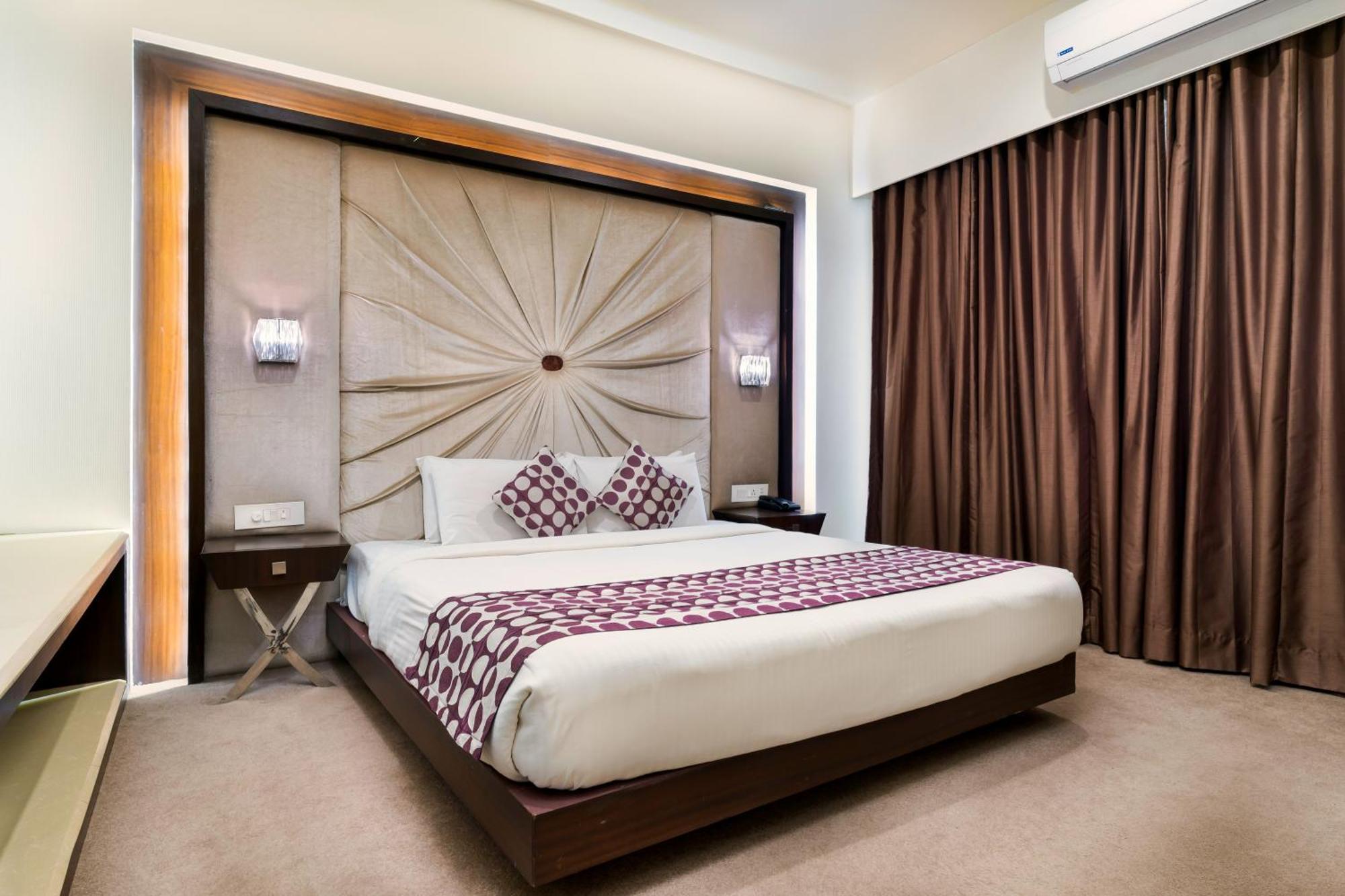 Hotel Ambience Plaza Jmd - Delhi Airport New Delhi Exterior photo
